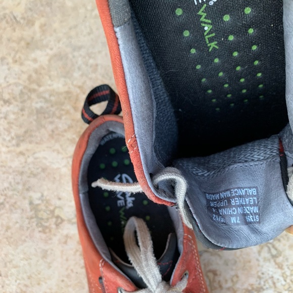 CLARKS Wavewalk Waterproof Sneakers 7M - Picture 7 of 8